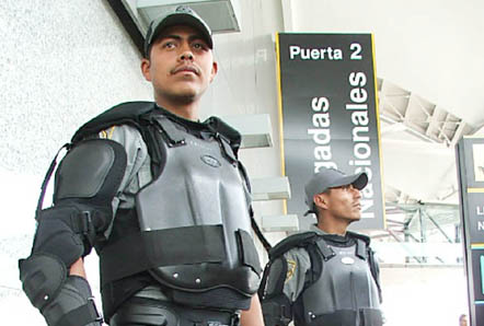CAYÓ OAXACA: POLICIA FEDERAL PREVENTIVA ASUME CONTROL DE LA CIUDAD